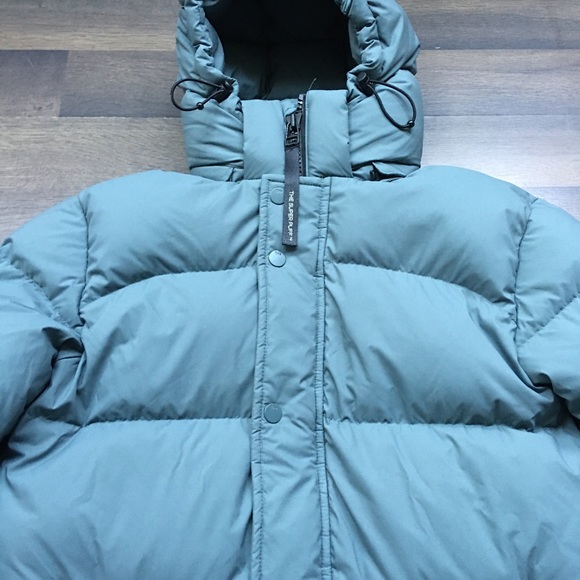 TNA Super Puff Mid Winter Coat - Picture 3 of 6